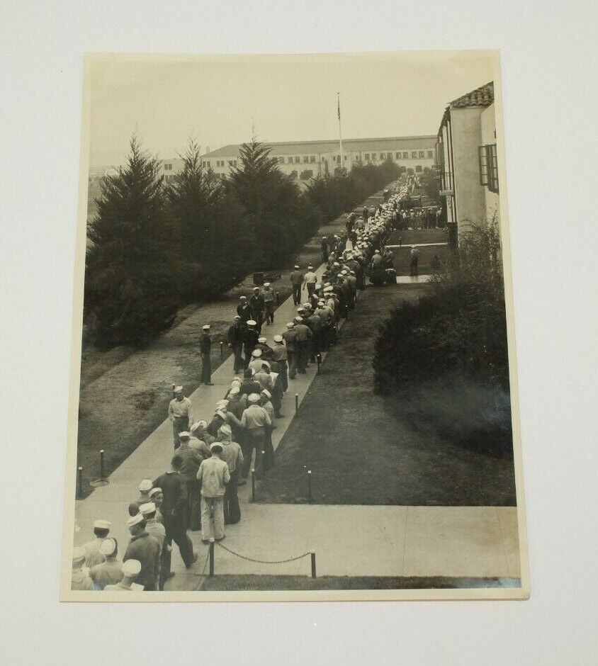 VTG 1930s US Navy Sailors Lined Up For Chow Line Photograph