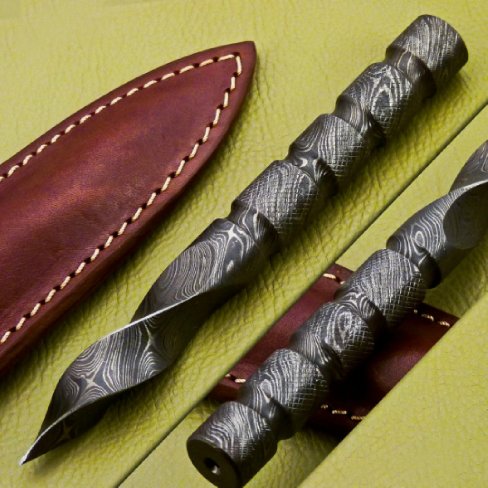 Handmade Damascus Twisted  Spiral  Fixed Blade Dagger Kris Blade Knife w/t Sheat