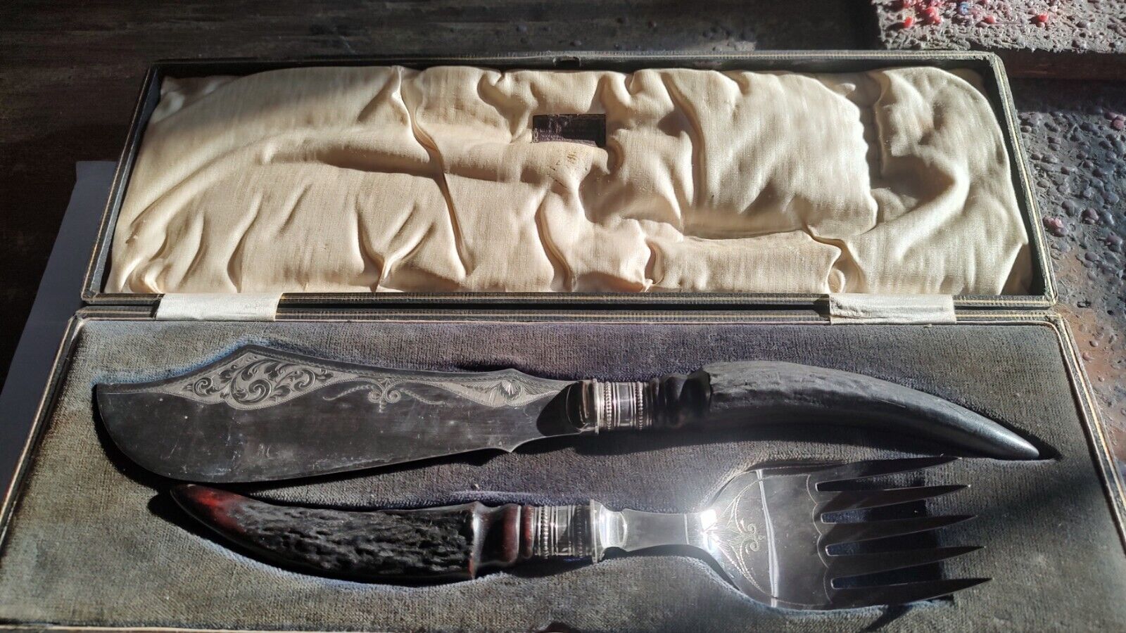 Sheffield Silver Antique Stag Horn & Silver Carving Set w/ Case