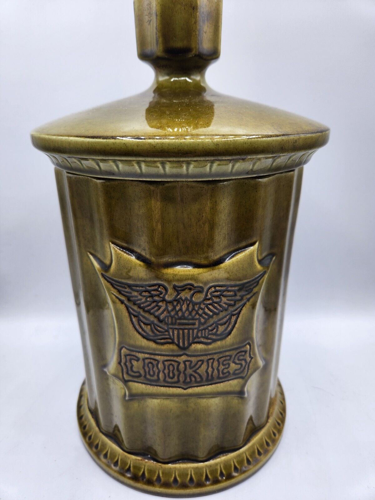 Vintage Patriotic Eagle Piller Ceramic Cookie Jar