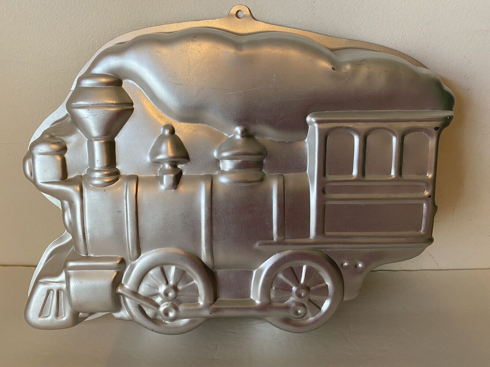 Vintage Wilton Steam Engine Train Cake Pan 1983 13.5” long 2” deep