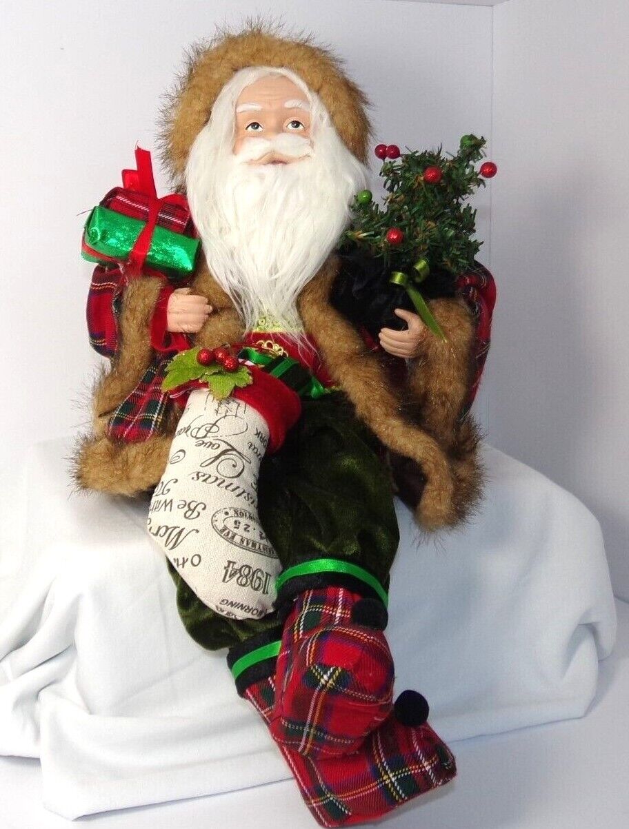 SANTA CLAUS 20 INCH PLASTIC HAND PAINTED SITS ON FIRE PLACE MANTEL OR STAIRS.