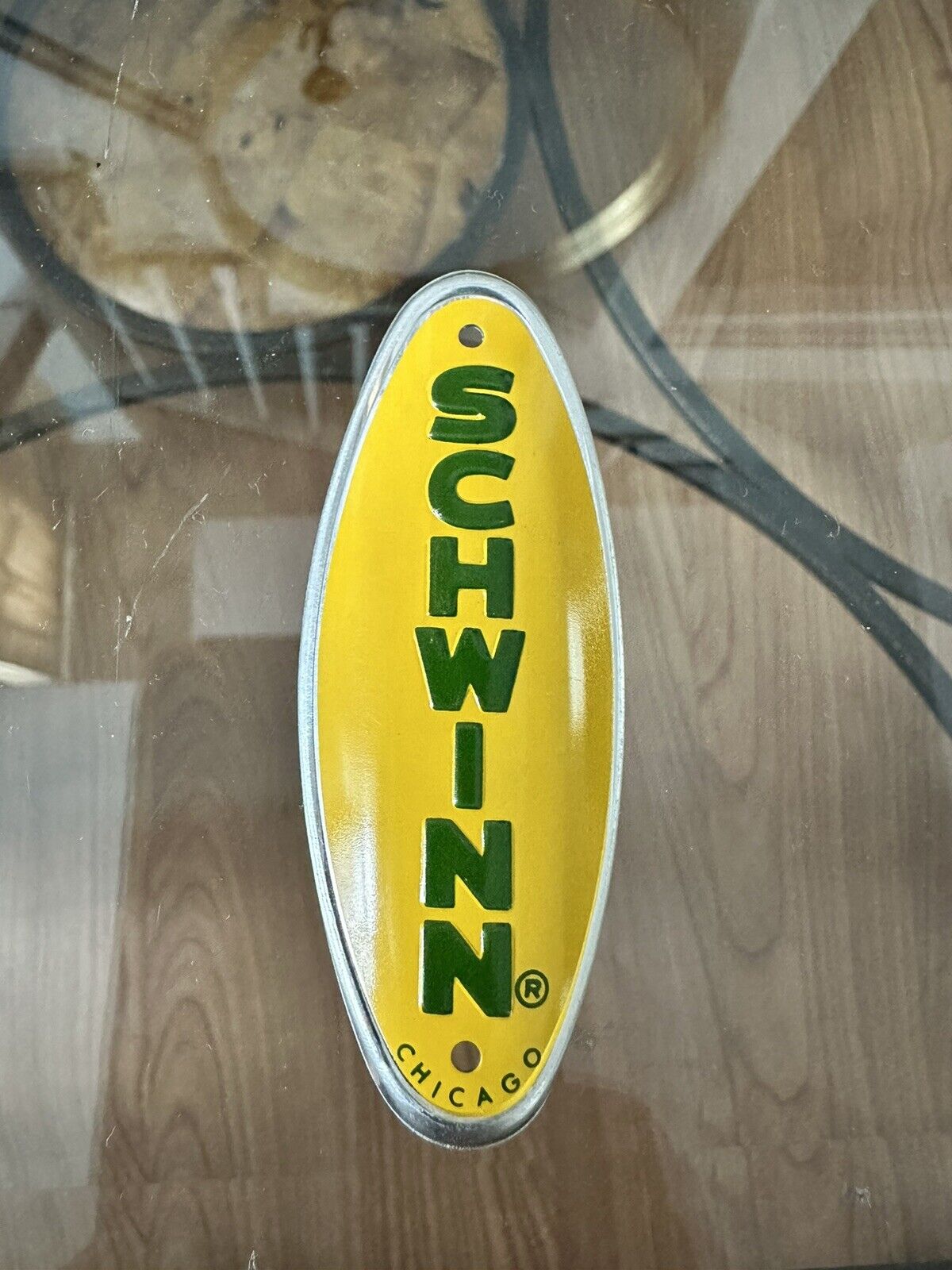 NOS SCHWINN STINGRAY bicycle Head Badge emblem Schwinn Approved YELLOW & GREEN