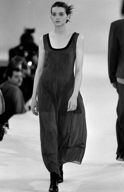 Michele Hicks model in a Calvin Klein fashion show 1993 Old Photo 3