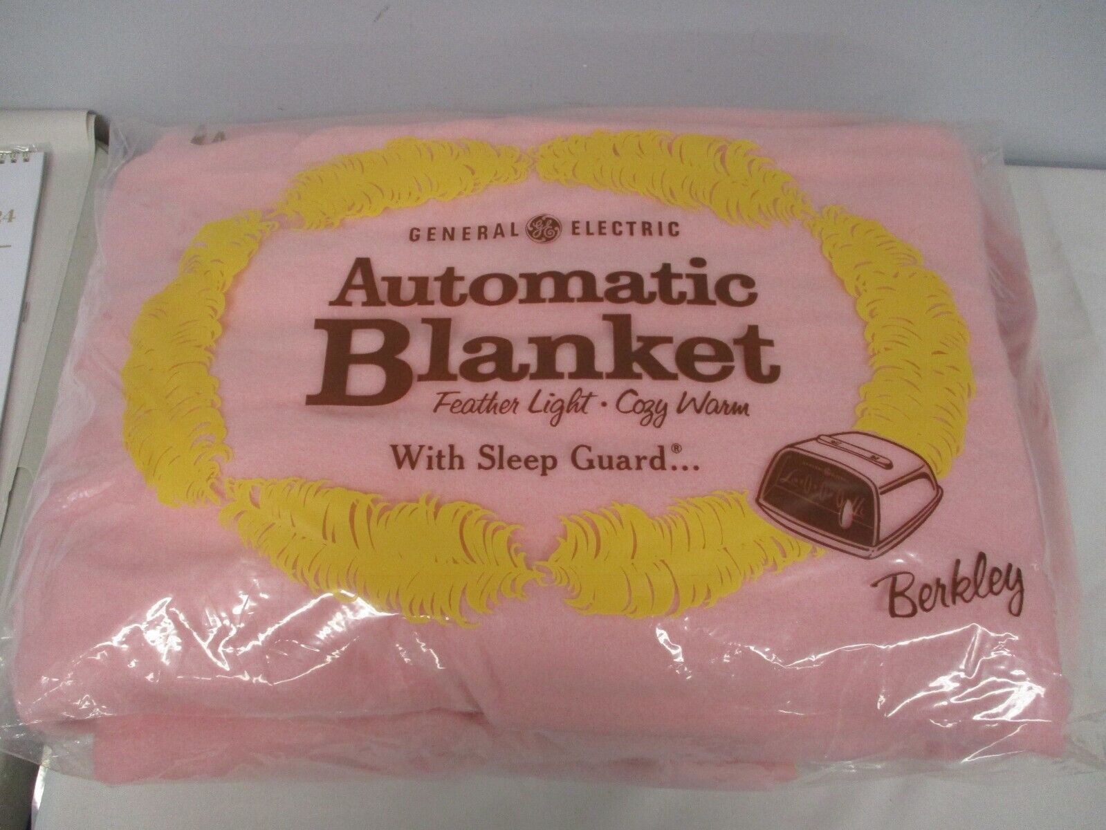 VINTAGE PINK GENERAL ELECTRIC AUTOMATIC BLANKET NEW MINT IN PACKAGE DOUBLE/FULL