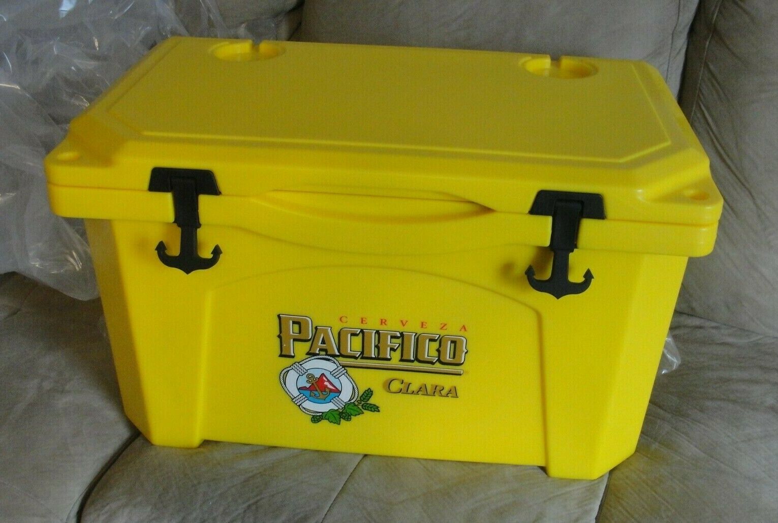 GRIZZLY BEER BEAR PROOF COOLER 40 QT PACIFICO CLARA YELLOW BRAND NEW IN BOX USA