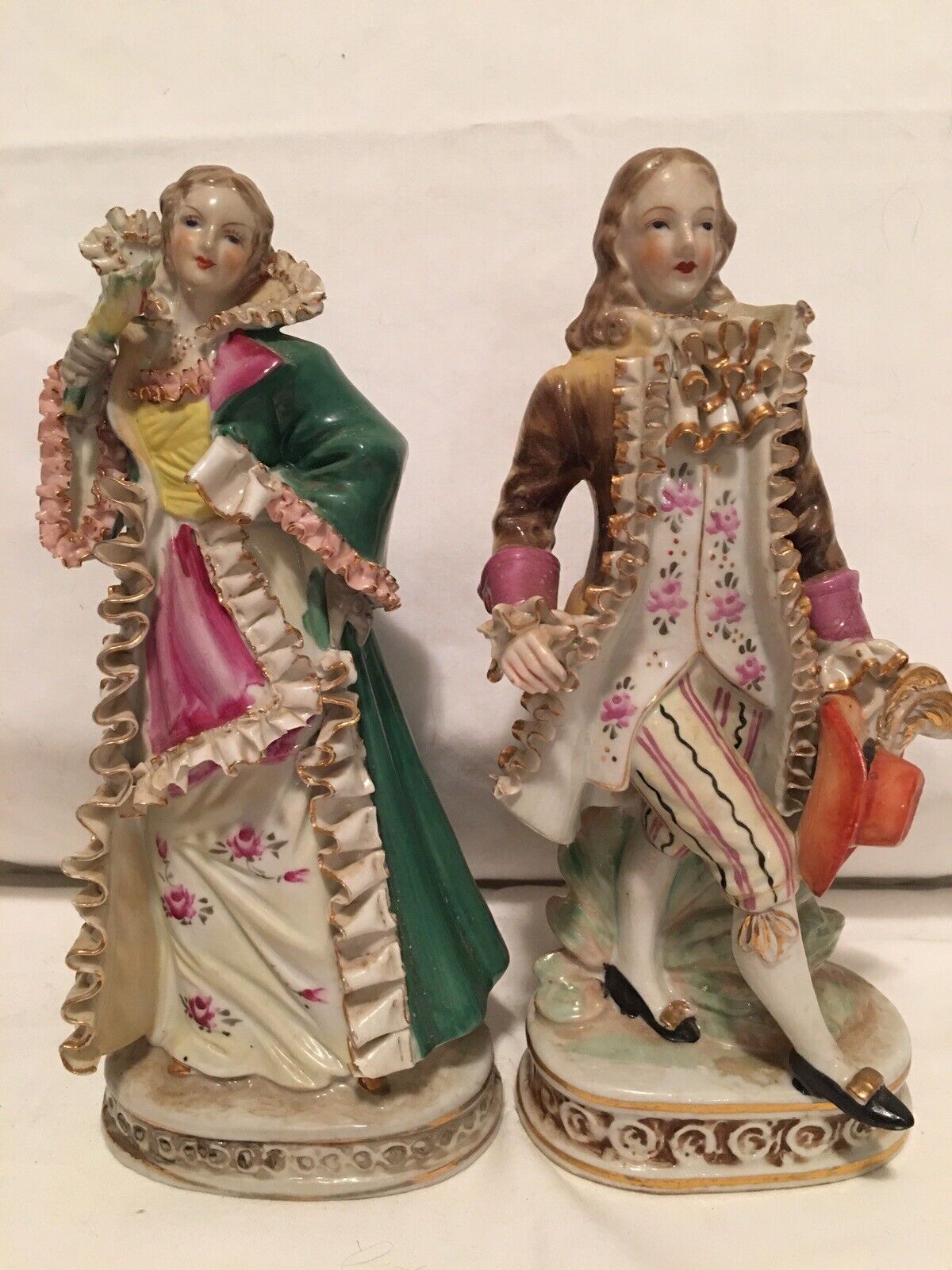 Figurines Man And Woman Beautiful Elegant Porcelain