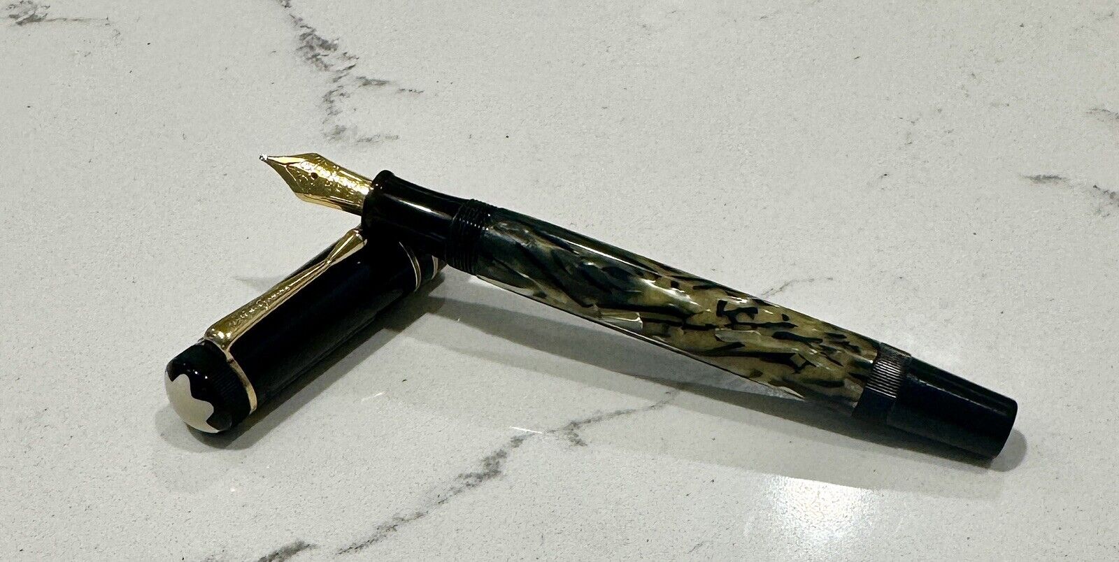 1994 MONTBLANC OSCAR WILDE WRITER\'S SERIES LIMITED EDITION FOUNTAIN PEN
