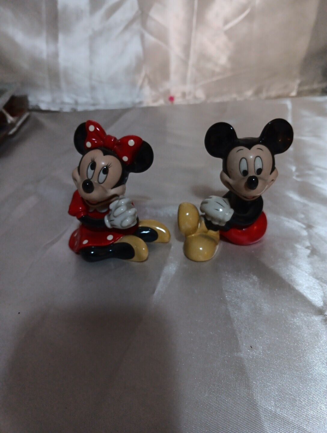 Vtg. Mickey & Minnie Mouse Sitting Figurine