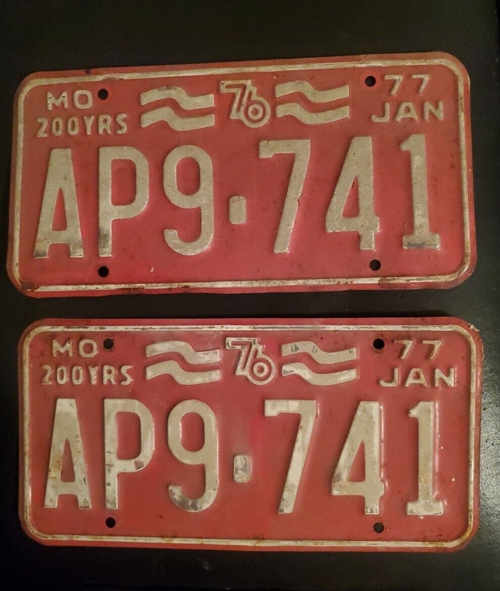 PAIR 1977 Missouri License Plates - \