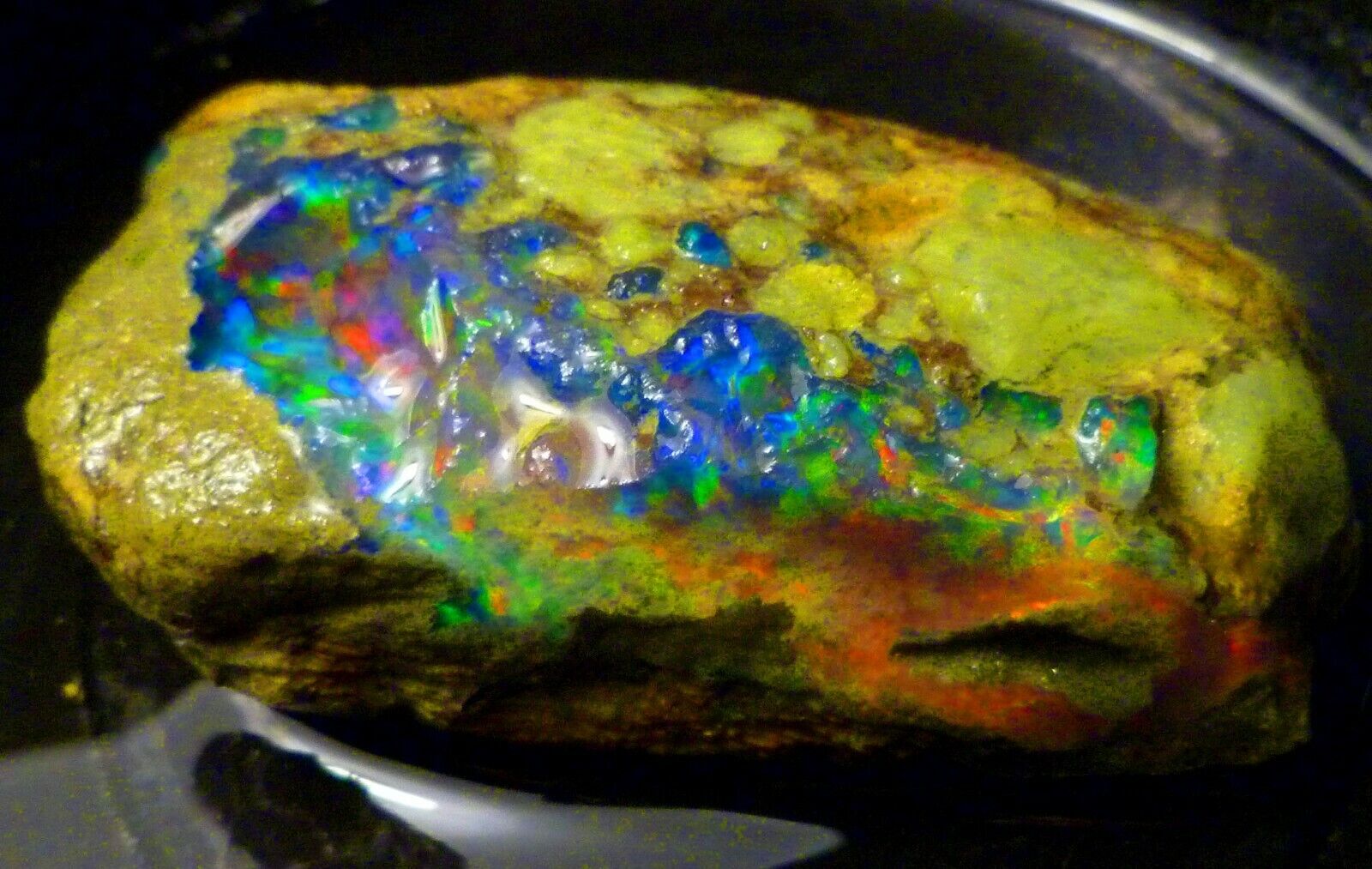 A+ Ethiopian Precious Crystal Welo Opal Facet Rough BLUE FLASH 550 carats
