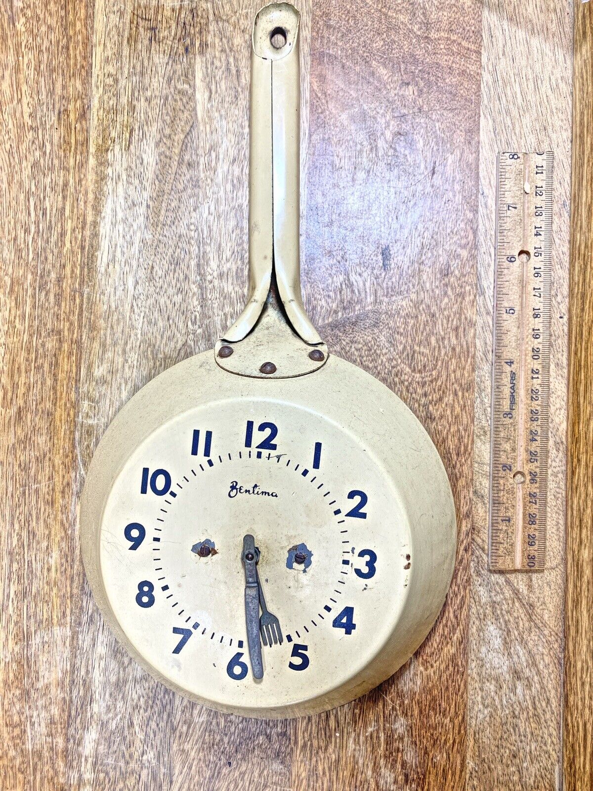 Vintage Bentima Distressed Cream Metal Frying Pan Clock (Spring Is Good) (SP06)
