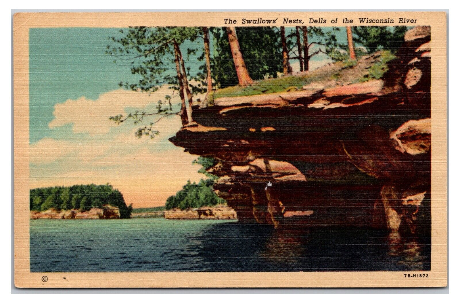 VTG 1930s- The Swallows' Nest- Wisconsin Dells - Wisconsin Postcard (UnPosted)