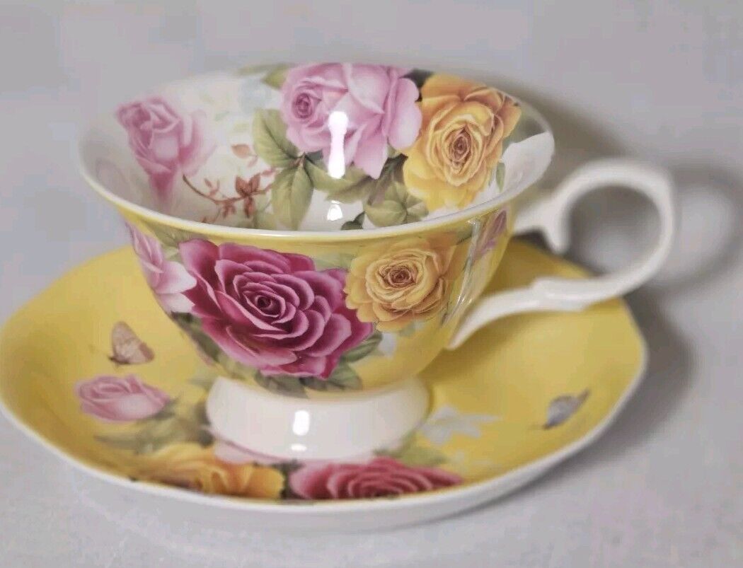 STECHCOL Gracie Bone China Roses & Butterfly Set Footed Tea Cup & Saucer NEW