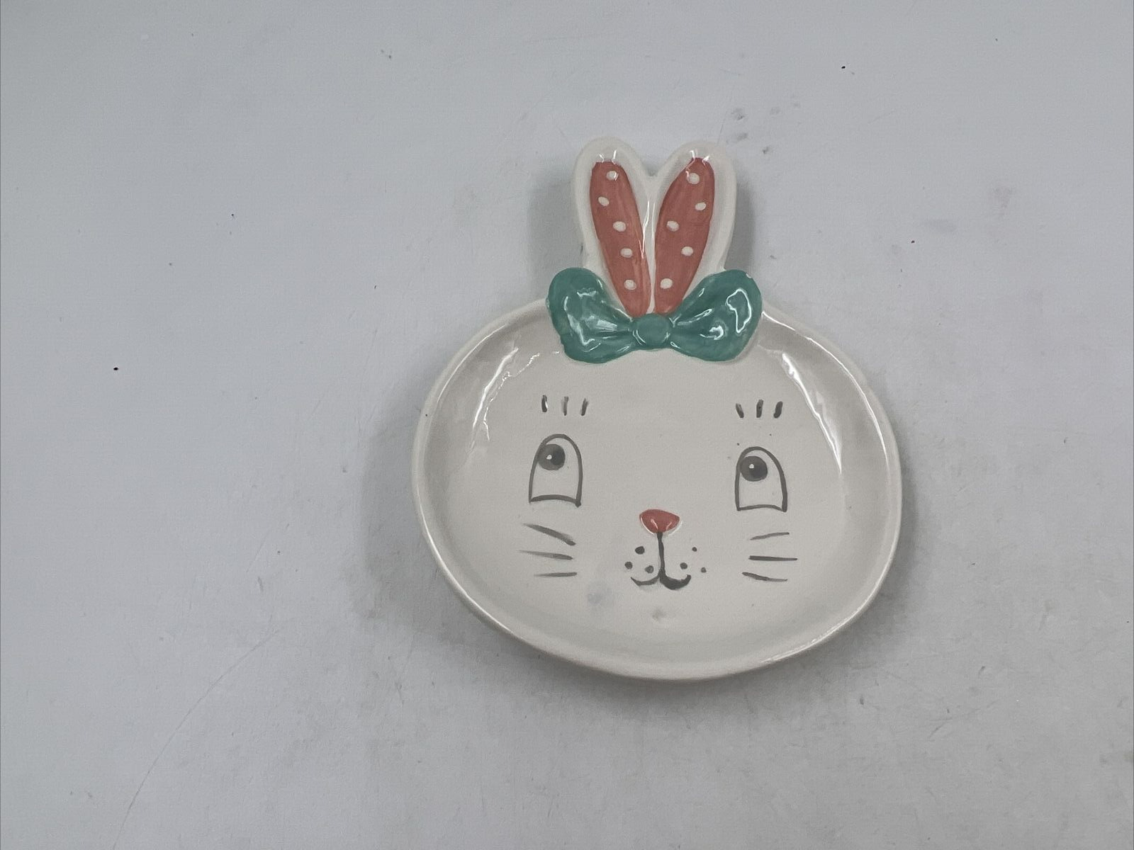 Johanna Parker Ceramic 5x7in Vintage Bunny Spoon Rest CC01B07004