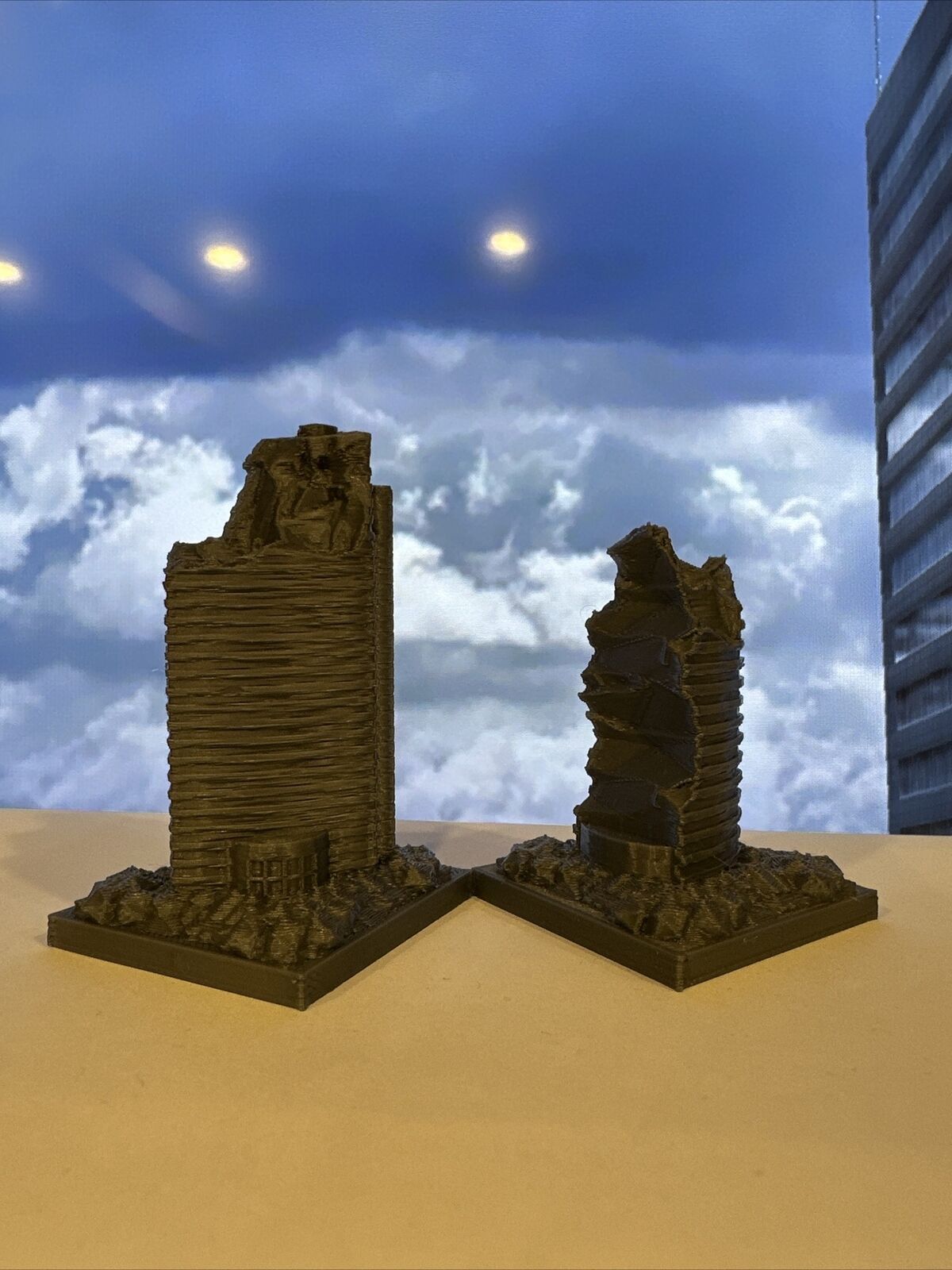 2 Buildings Scaled For Sh Monsterarts, Neca, And Hiya (6-8Inch Figure) Godzilla