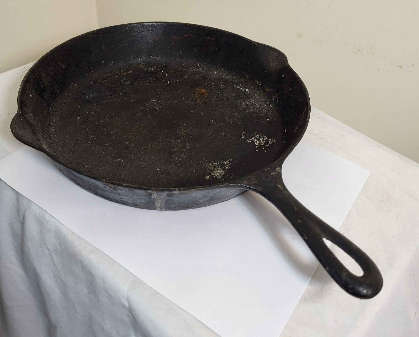 SMART vintage cast iron PAN no.9 BROCKVILLE ONT skillet frying vintage