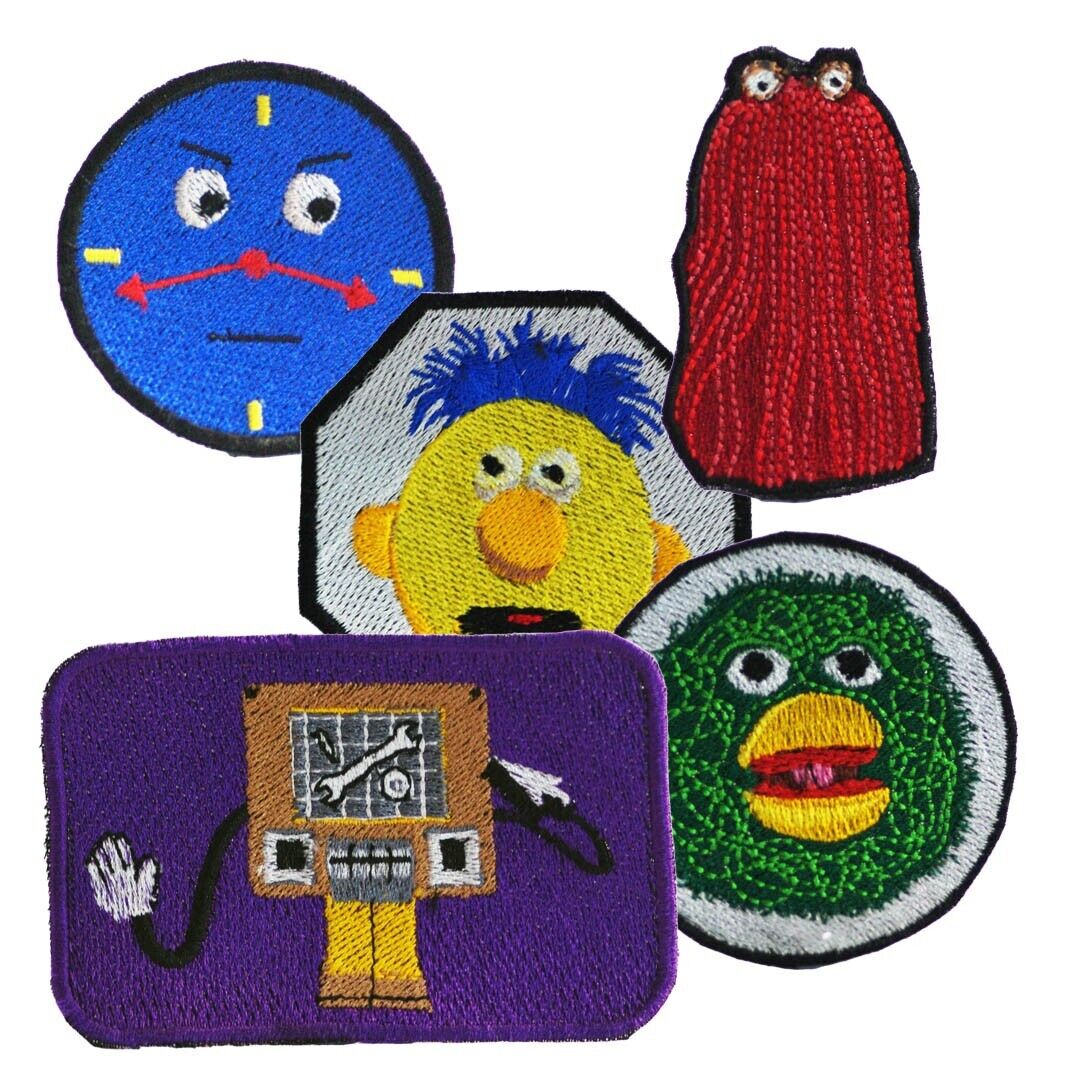 Don't Hug Me I'm Scared - 5 Embroidered Patches. Quick dispatch. Free UK postage
