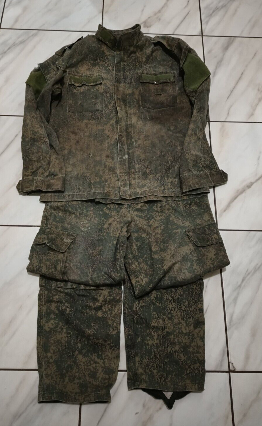 russian army uniform set jacket and pants. Ukraine