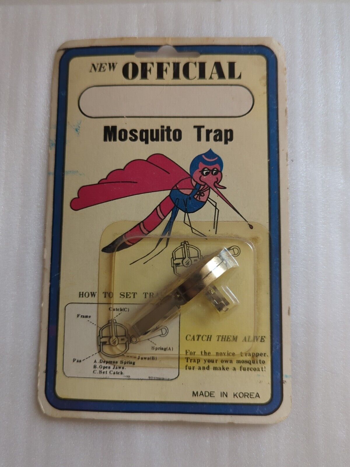Vintage Official Mosquito Trap Novelty Toy Figure Gag Gift Joke Metal Bear Trap 