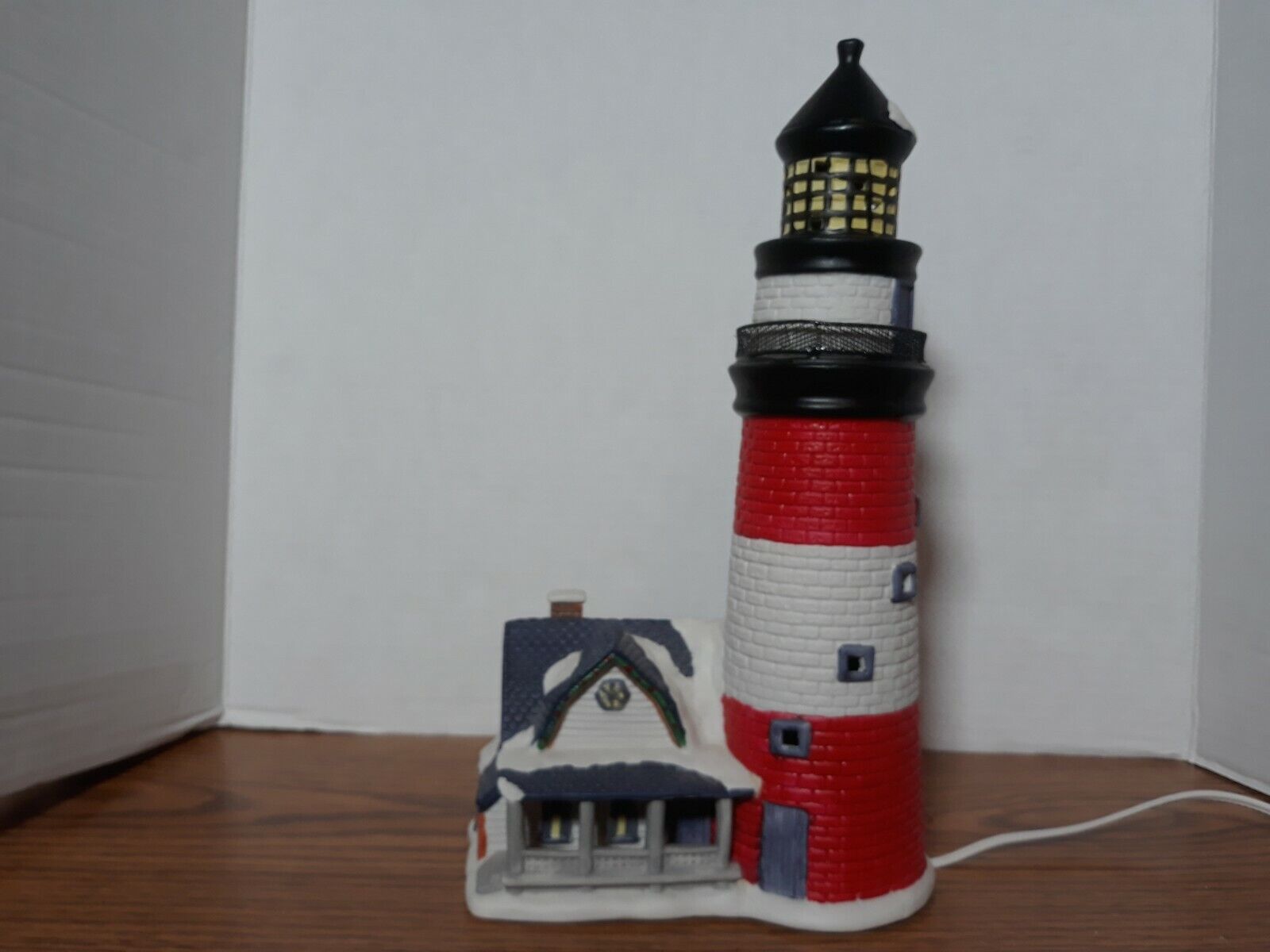 Lighted  Historic American Lighthouse 