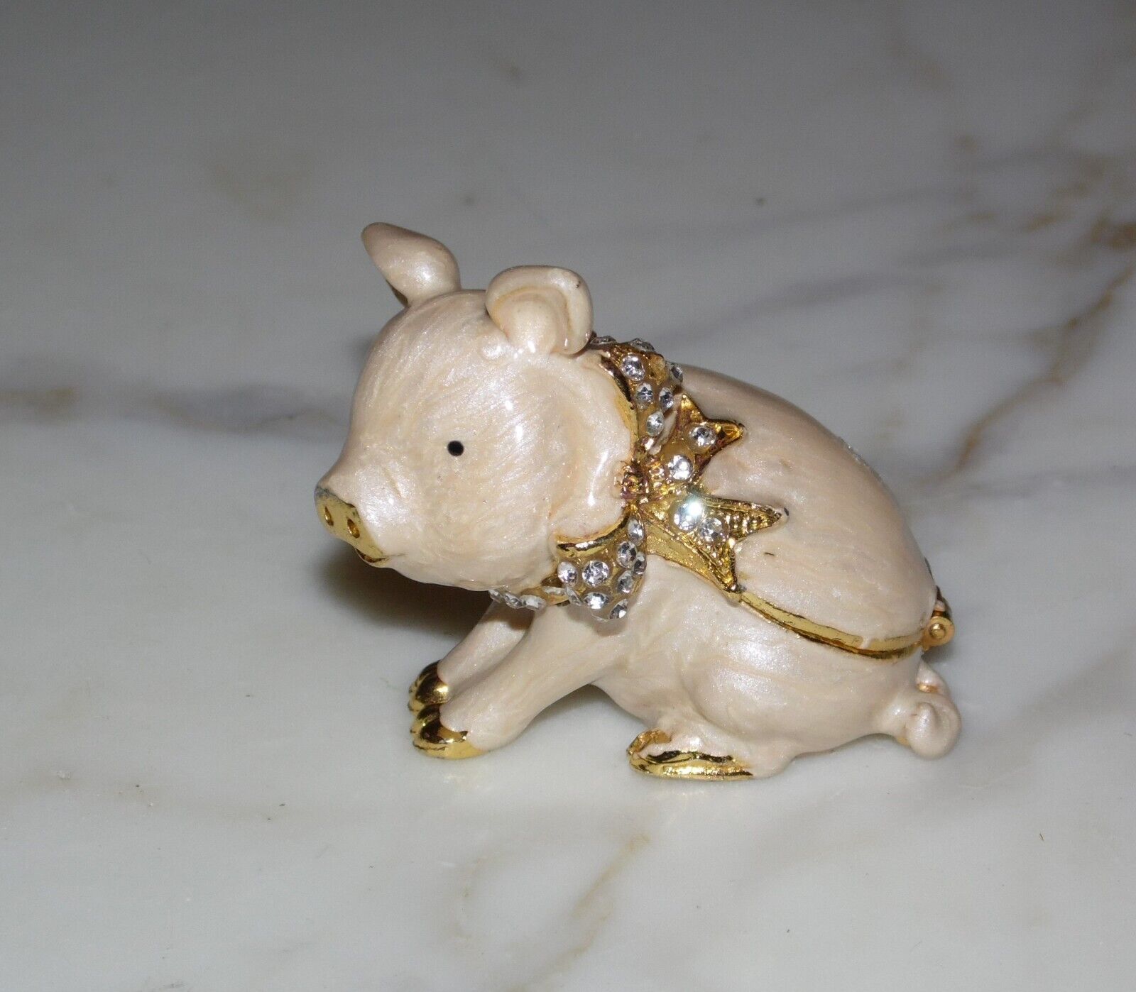 Creamy Pink Pig w/ Rhinestone Bow Enamel & Metal Trinket BOX Hinged Ring Holder
