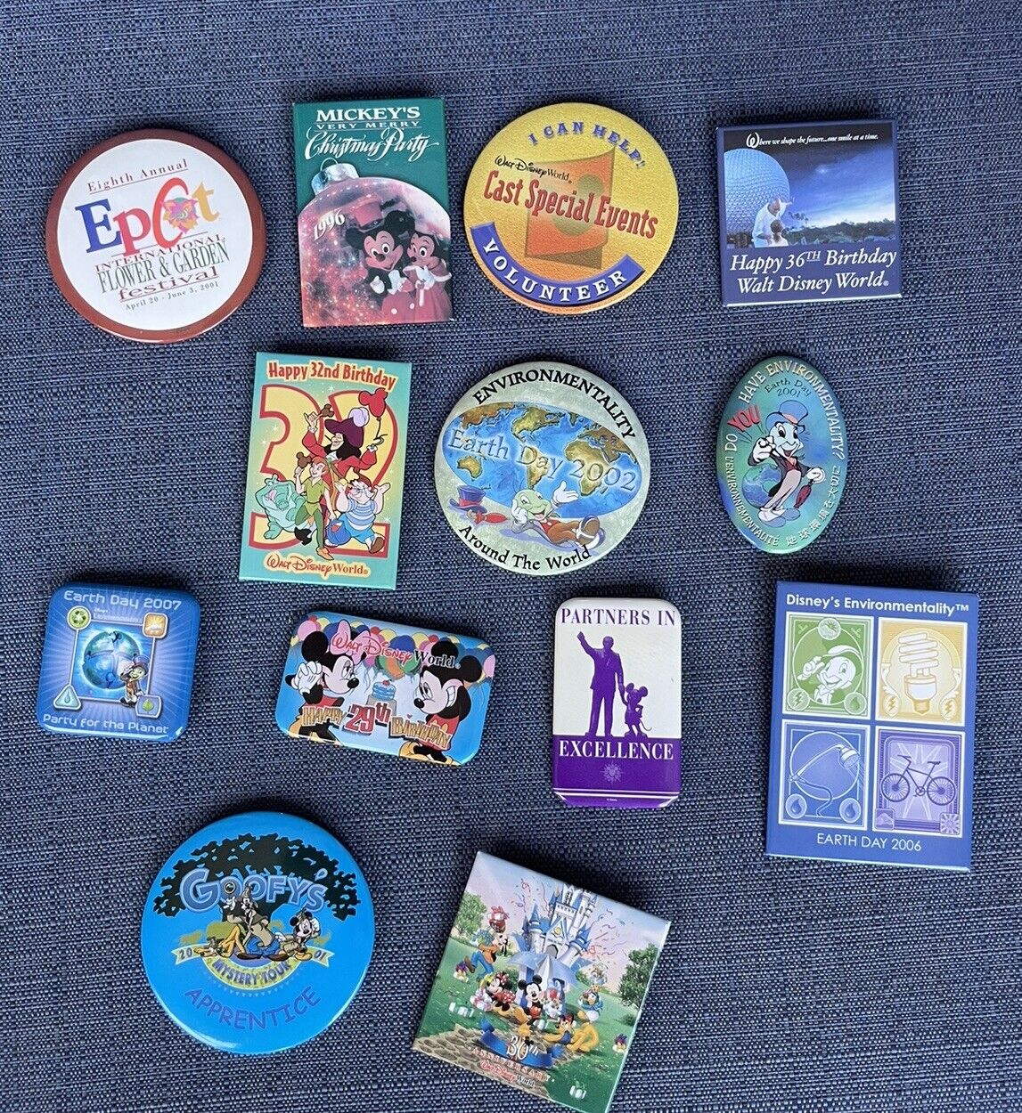Disney Authentic Vintage Pin-back Buttons Assorted Lot of 13 No Duplicates (PB1)