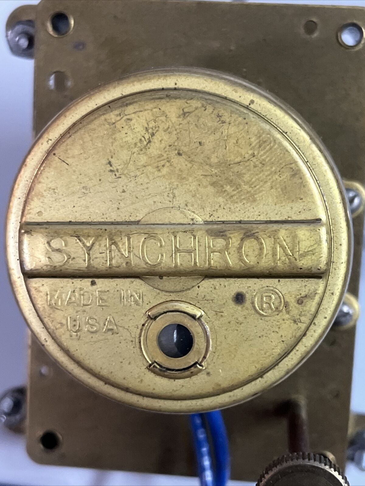 Synchron Clock Motor 610 110V 60CY 3W 1 RPM 143RA 4-74 Running Condition W/hands
