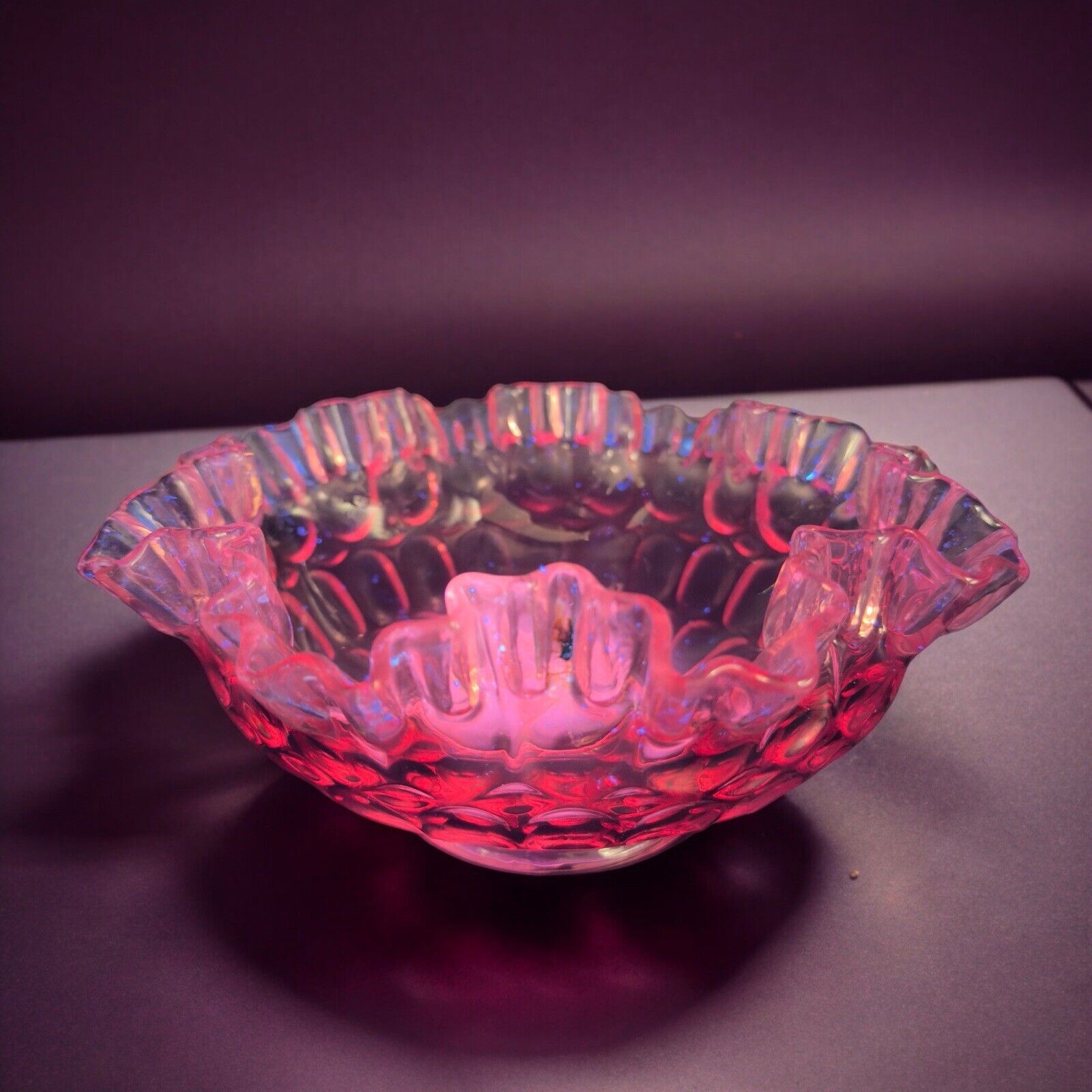 Fenton Cranberry Ruffled Bowl Dish Selenium UV Glow Glass Manganese 365nm Glows