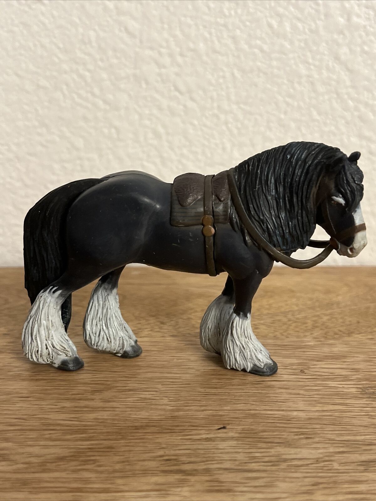 Angus Black Horse Disney Pixar Brave Meridth Horse 3” T- 5” L  Figure PVC Toy