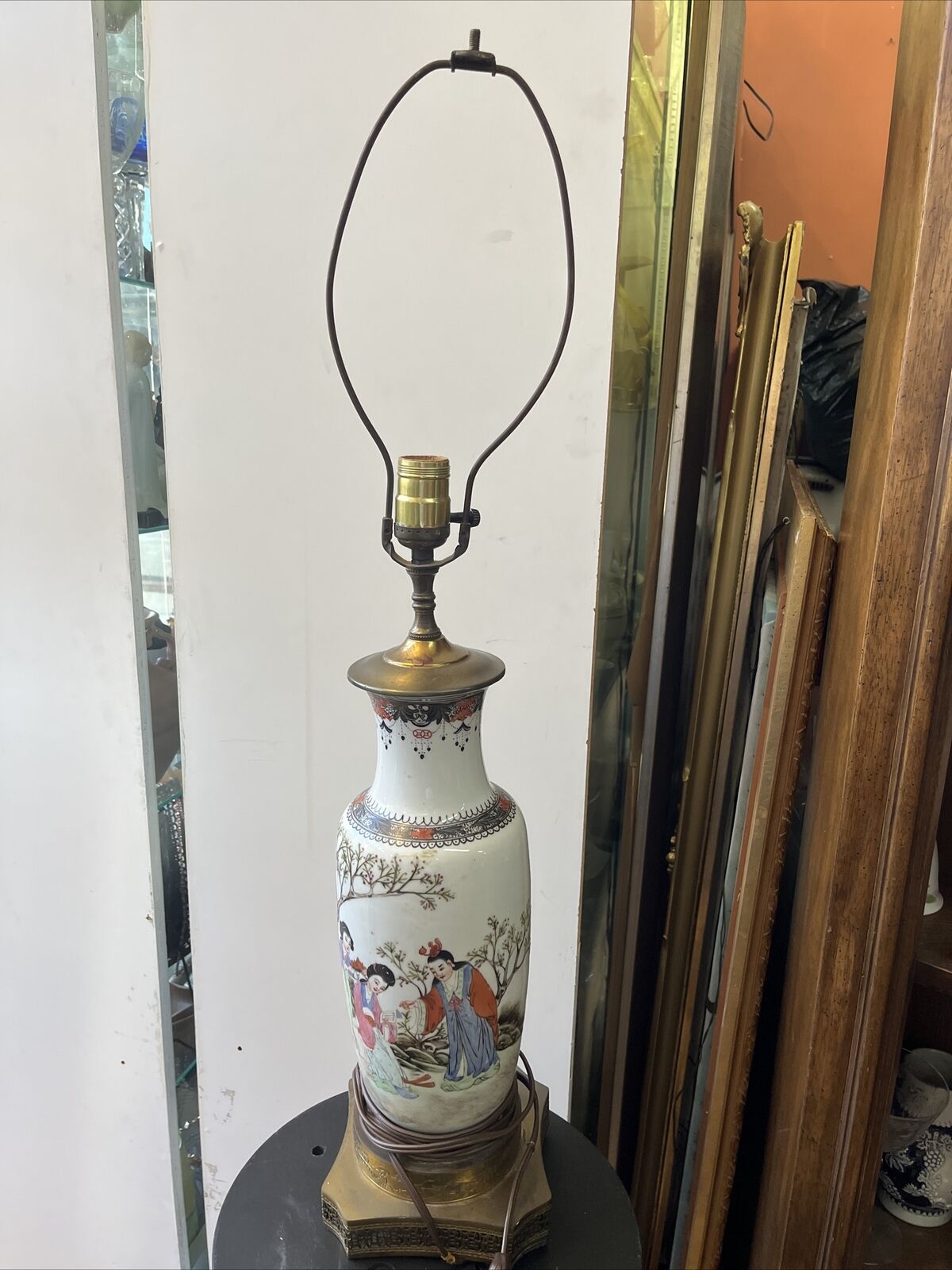 Vintage Antique Chinese   Asian First republic porcelain urn vase lamp