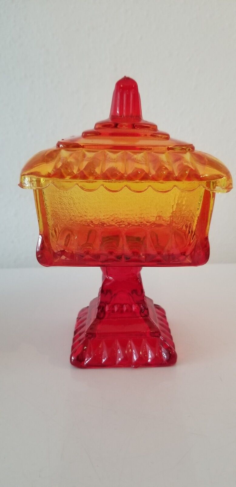 Vintage Jeanette Glass Ombre Candy Dish - Carnival Glass 
