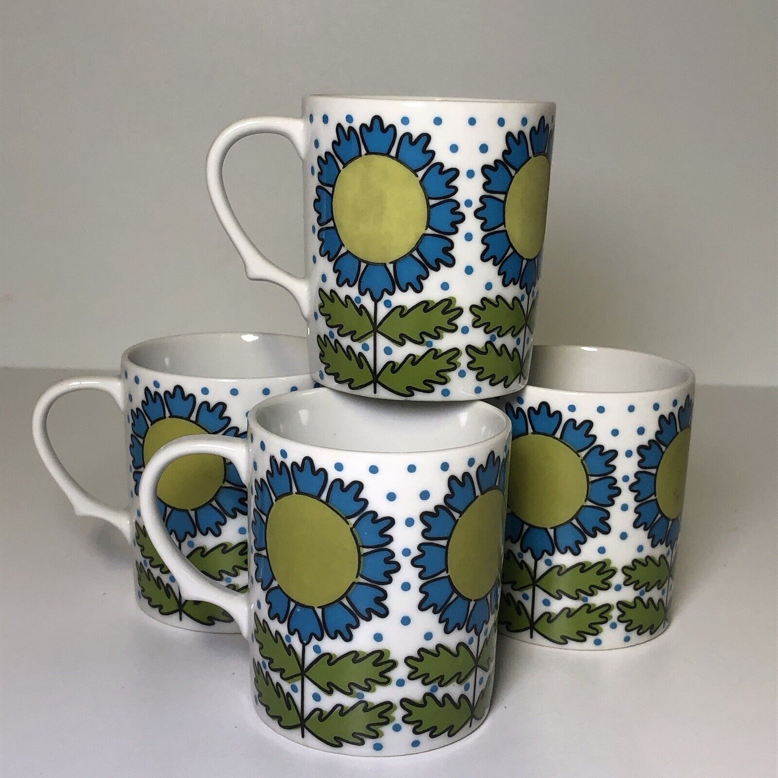 Vintage 70s Sunflower Coffee Mugs Blue & Green Retro Made In Japan Set Of 4 Cups