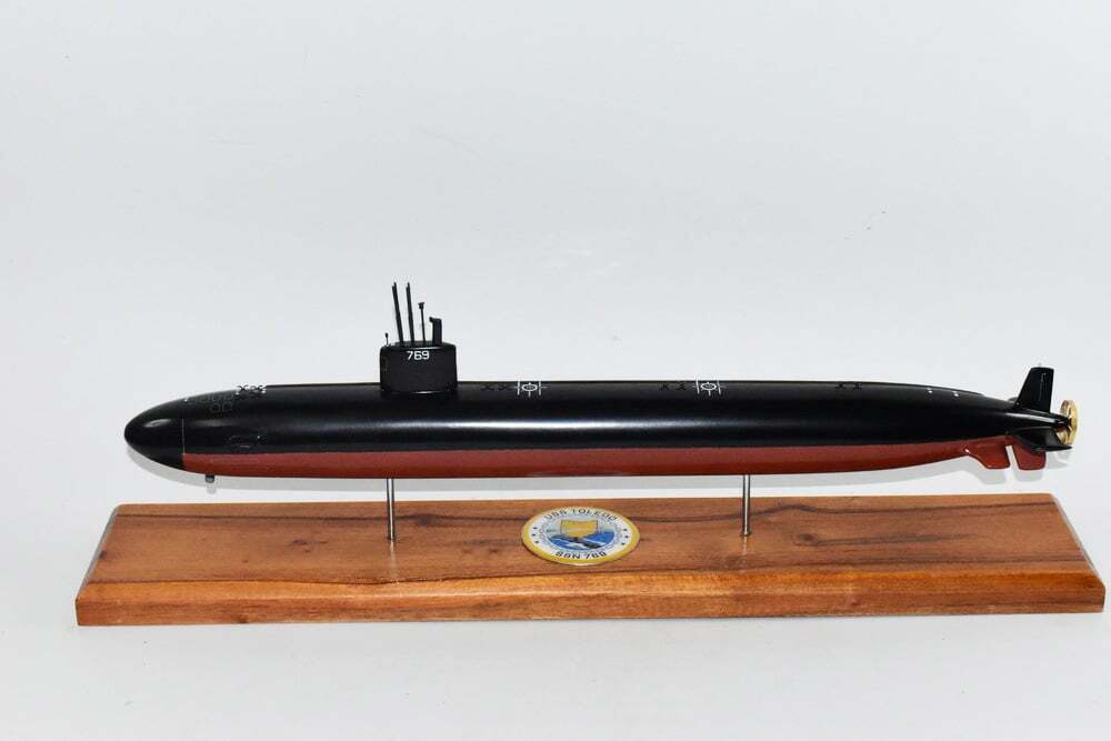 USS Toledo SSN-769 Submarine,Navy,Scale Model,Mahogany,20 inch,LA Class