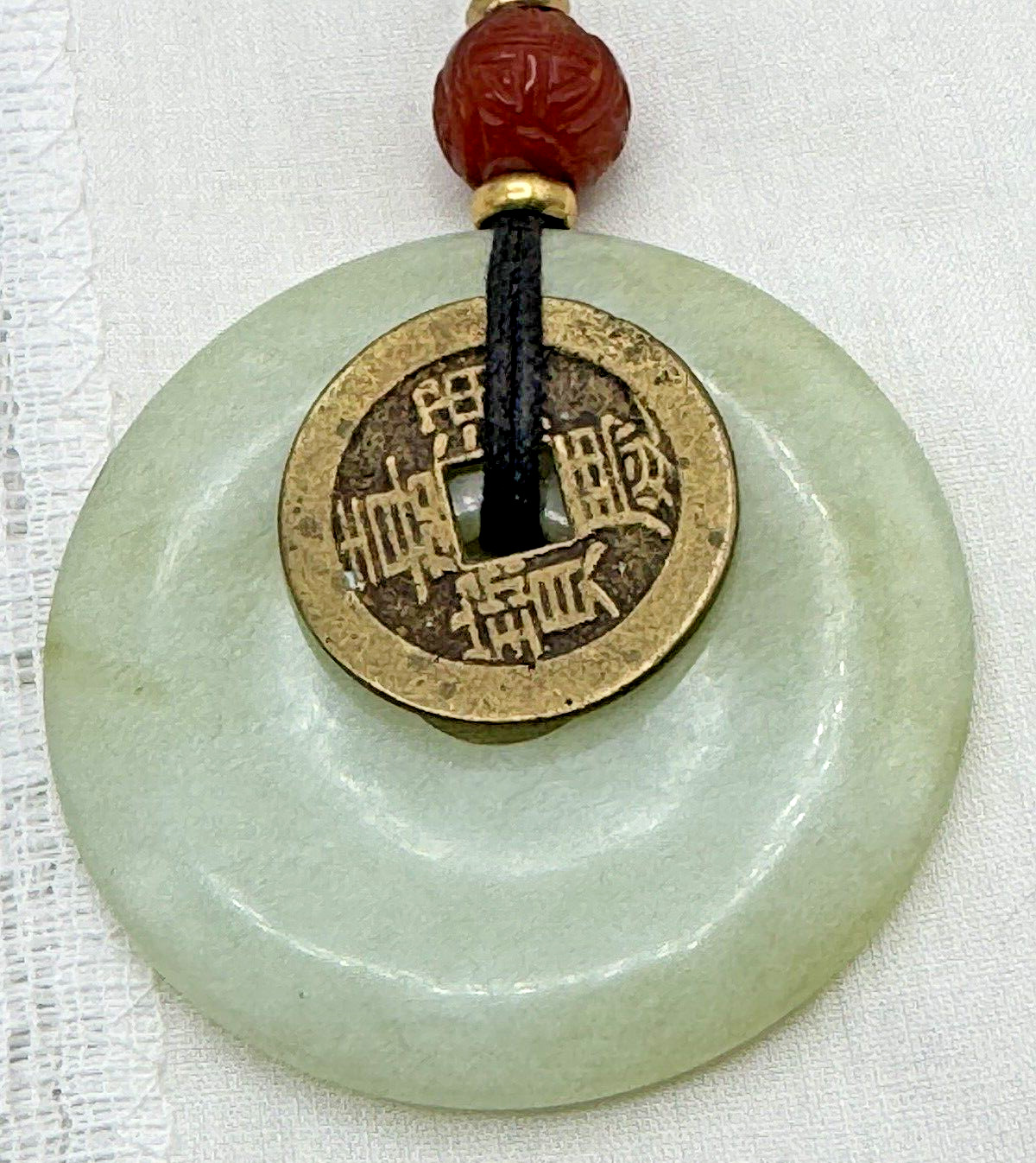 Jade Jadeite Stone Disc Pendant Chinese Coin Luck Happiness Necklace