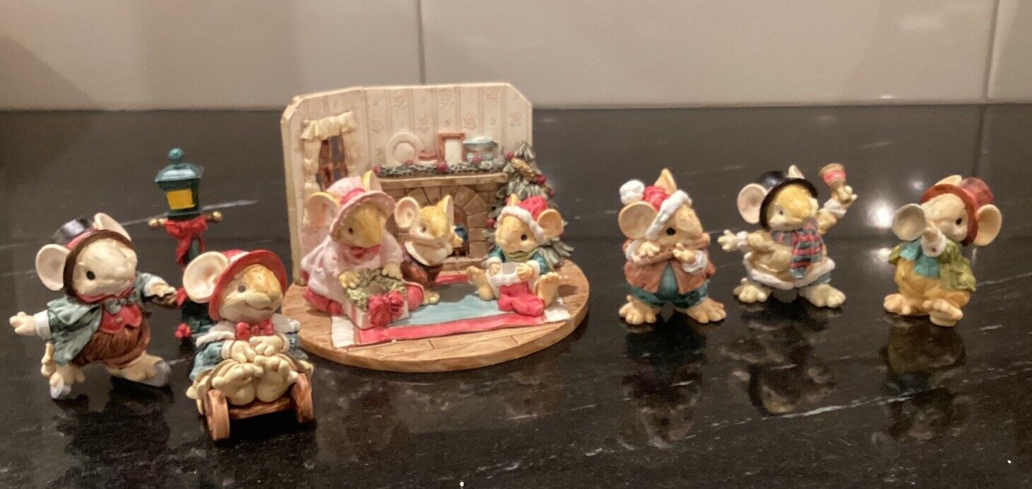 Ganz Little Cheesers Mouse Figurine Christmas Nine Piece 1990s Lot