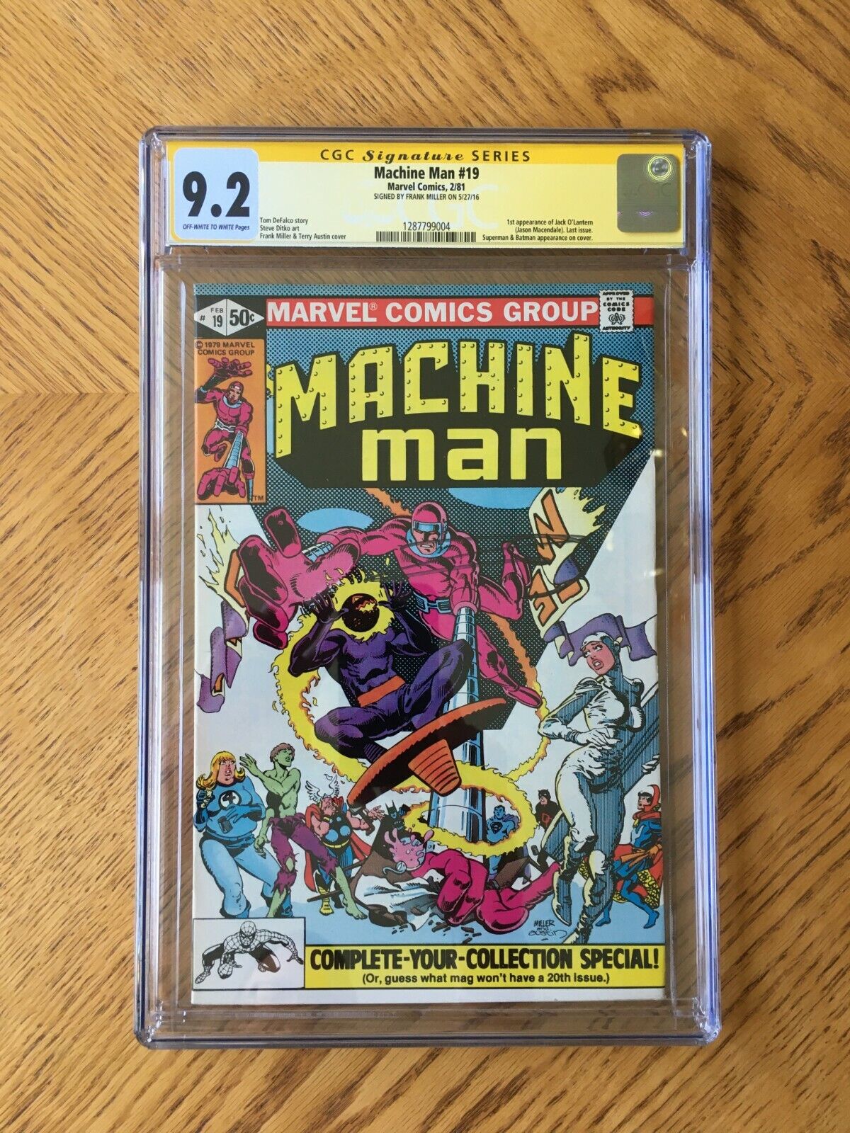 Machine Man #19 Signed by Frank Miller 1st Appearance Jack O\'Lantern 9.2 NM- CGC