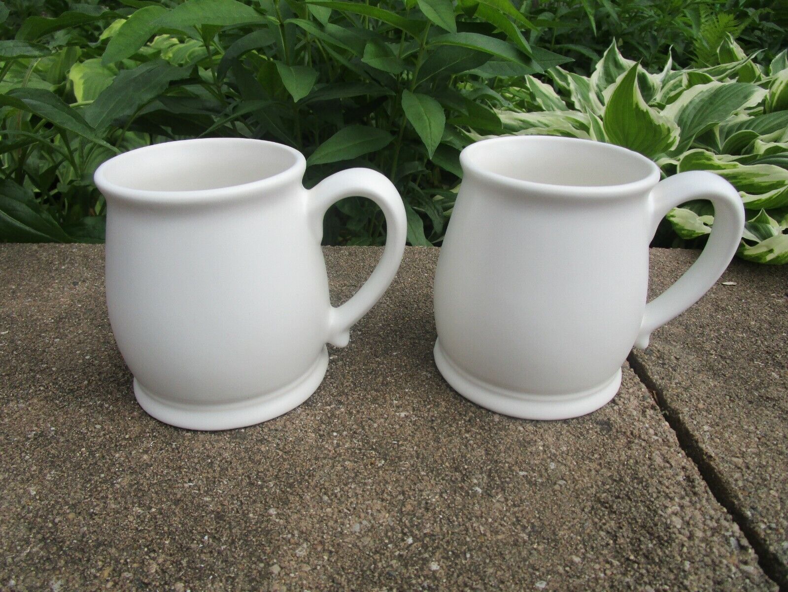 2 Large White Coffee Tea Cold Drinks Mug Cup Tank Mug 16 oz. Made in USA 💙 