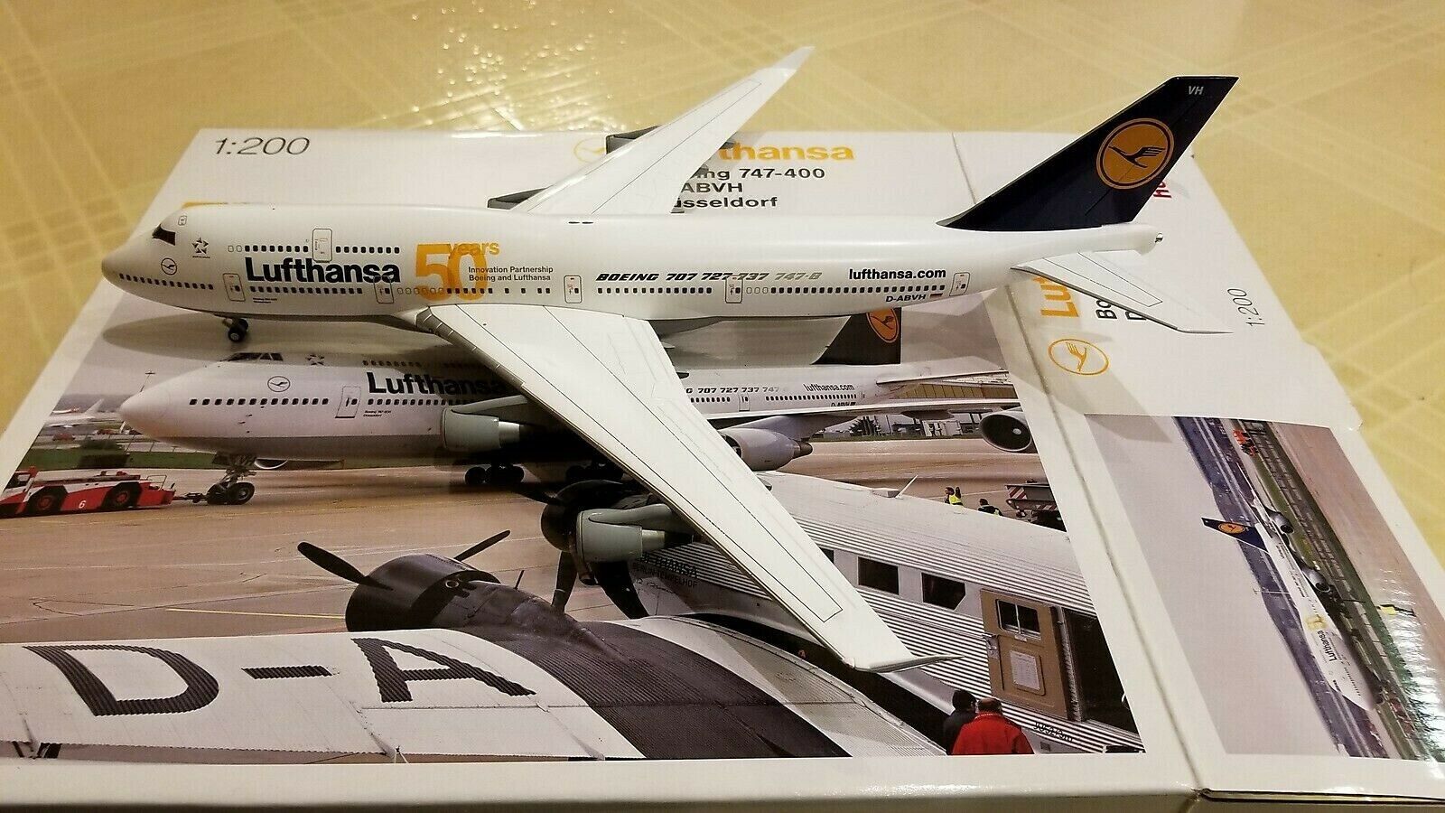 Herpa Lufthansa B 747-430 1:200 553735 50 Years Co-op Boeing Dusseldorf D-ABVH