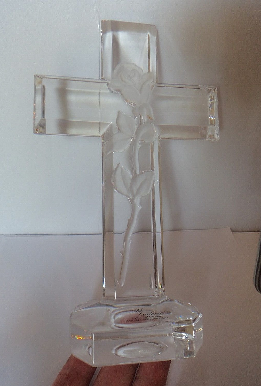 Noble Elegance 24% Lead Crystal Cross with Frosted Rose 8\