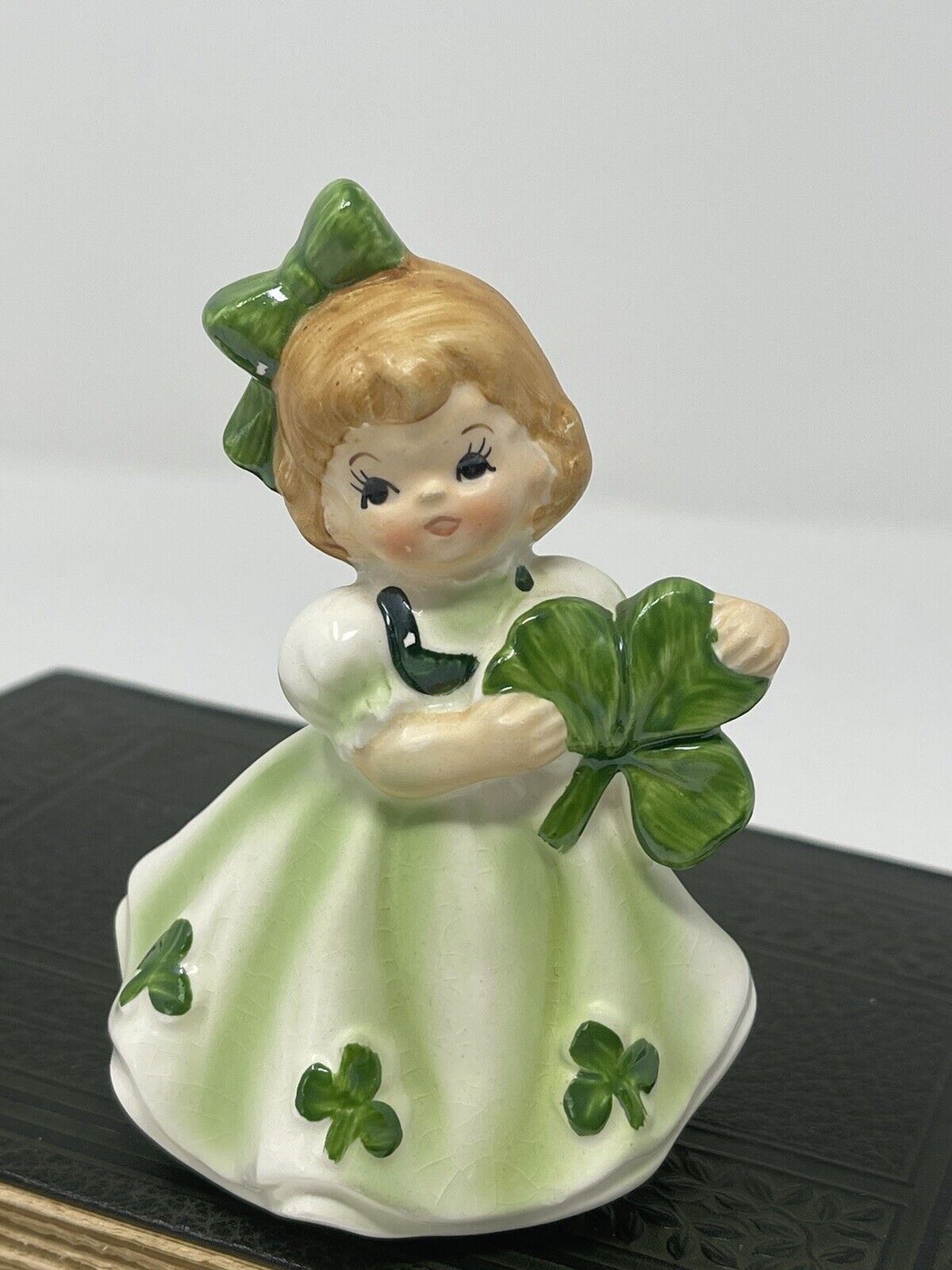 VTG Lefton 403 Shamrock St Patrick’s Day Irish March Girl Figurine Lucky Clover