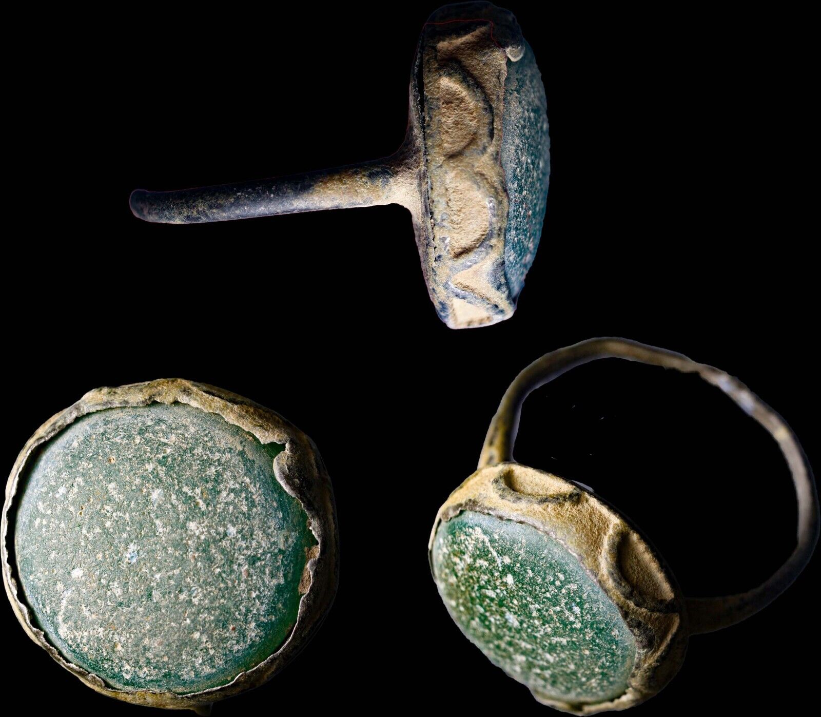 RARE CRUSADER Knight Templar Oriental Ring Agate Stone Green Artifact Antiquity