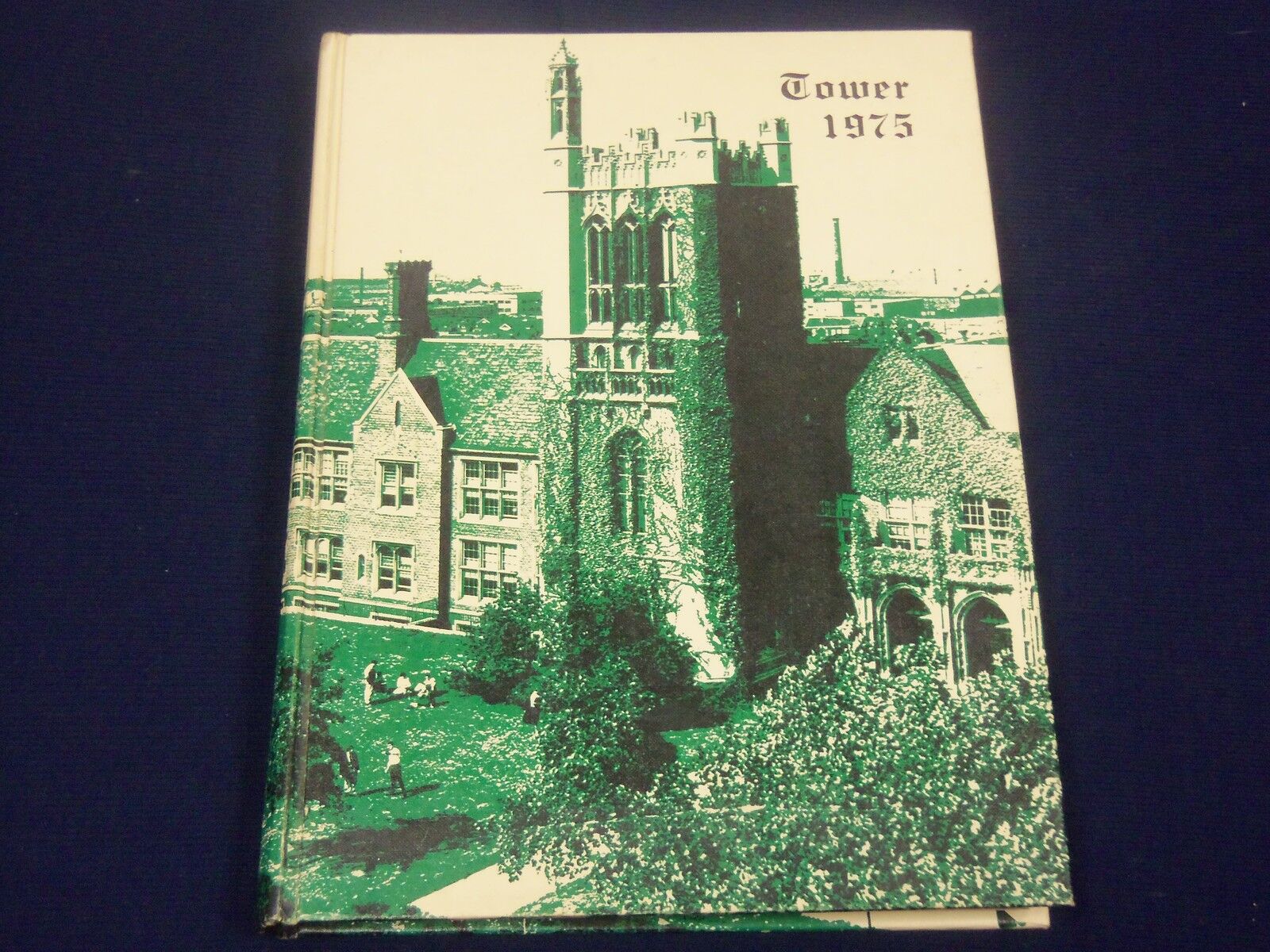 1975 JERSEY CITY STATE COLLEGE YEARBOOK - THE TOWER - GREAT PHOTOS - K 70