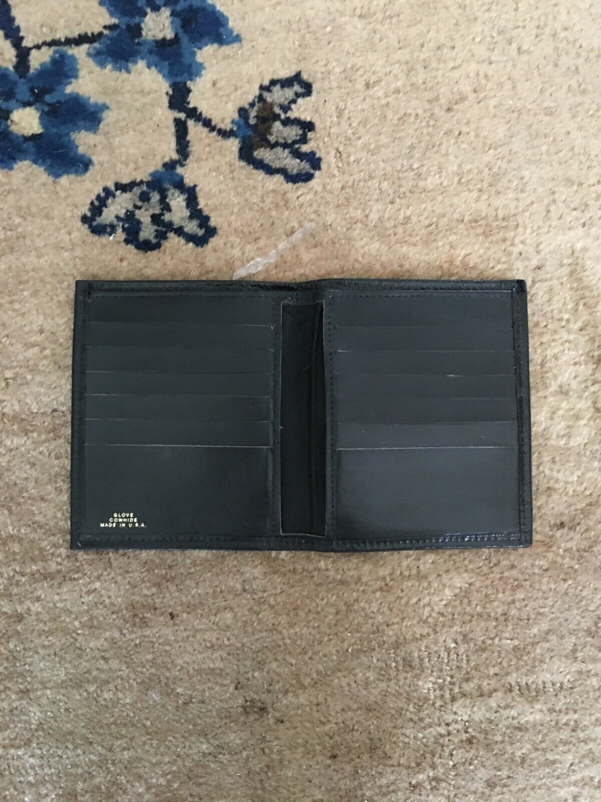 Vintage Glove Cowhide USA Fold Black Leather Man's Big Wallet Passport size