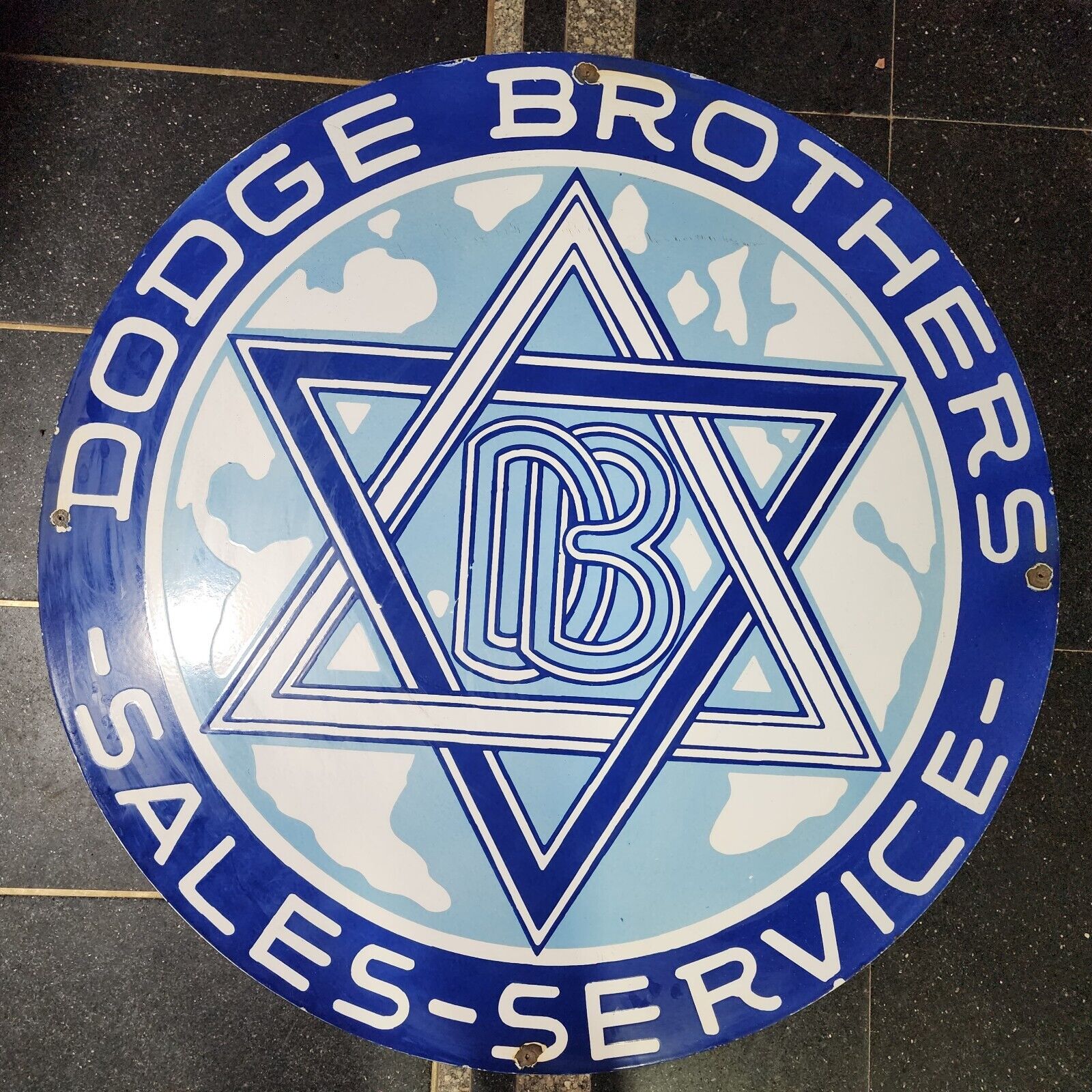 DODGE BROTHERS PORCELAIN ENAMEL SIGN 114 CM ROUND