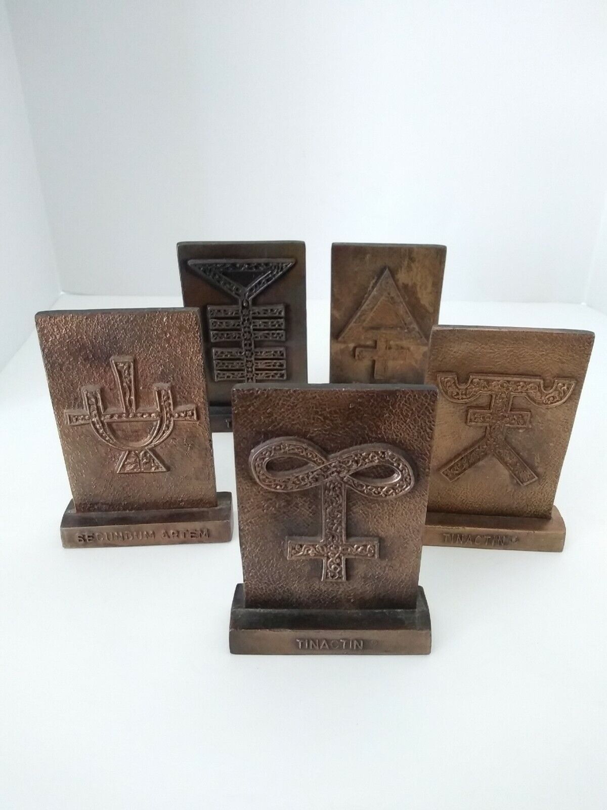 1977-81 Tinactin Apothecary Symbols Pharmacy Bronze Metal Paperweight Bookends 