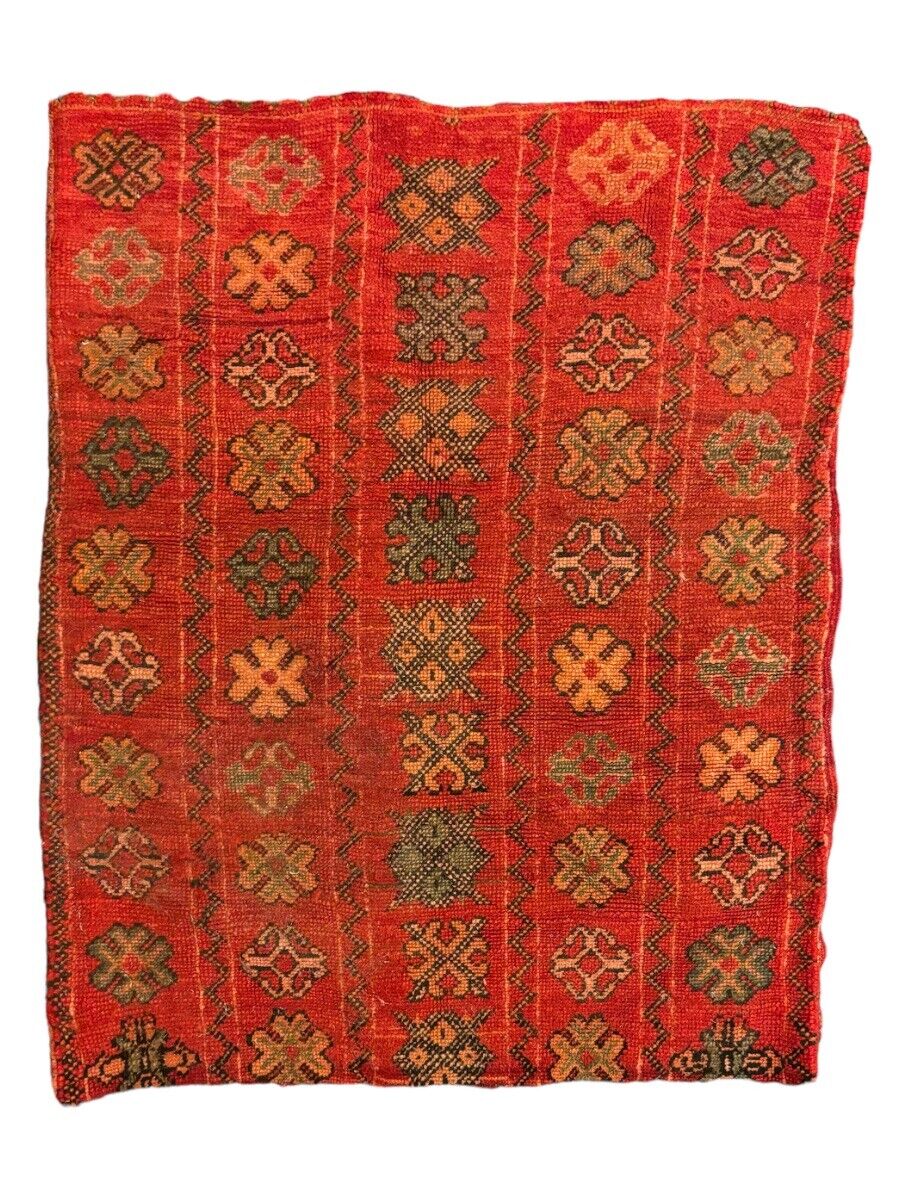 Beautiful Hand Woven Wool Moroccan Rug 20th Cent 1707