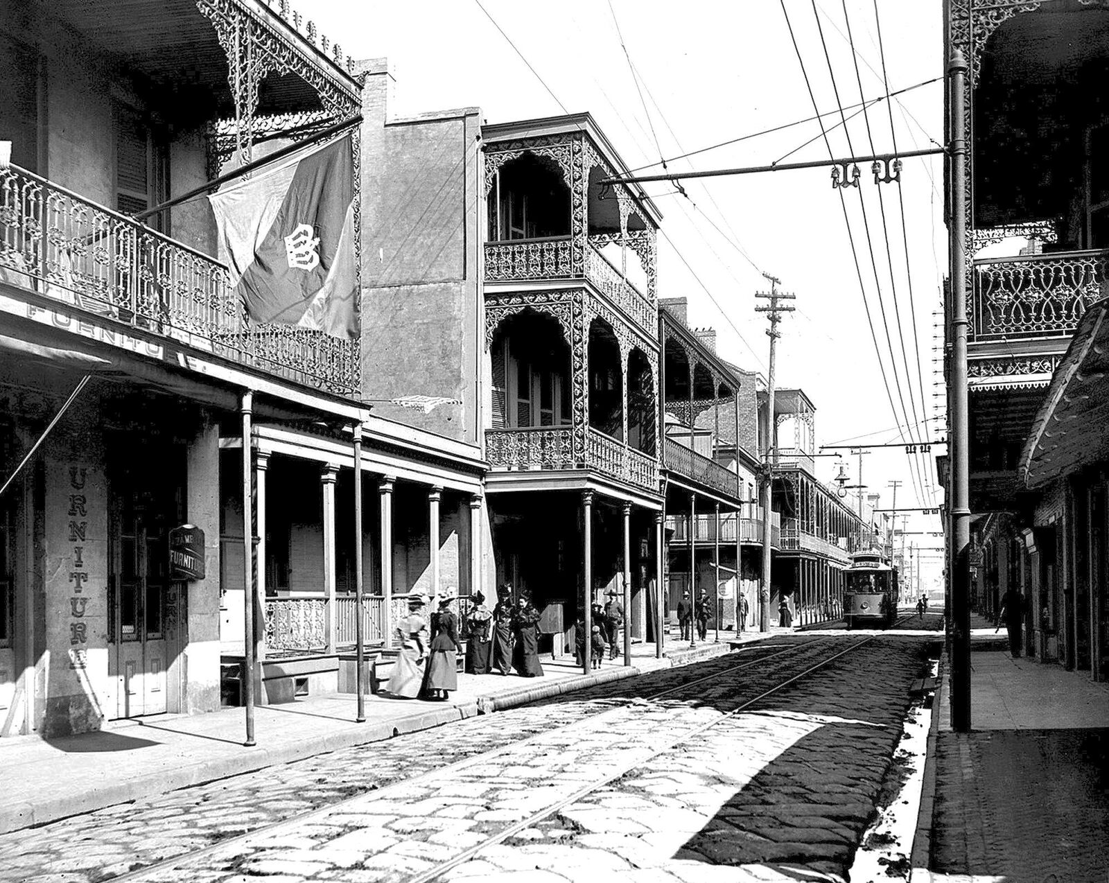 1900 NEW ORLEANS Royal Street PHOTO  (192-Z)