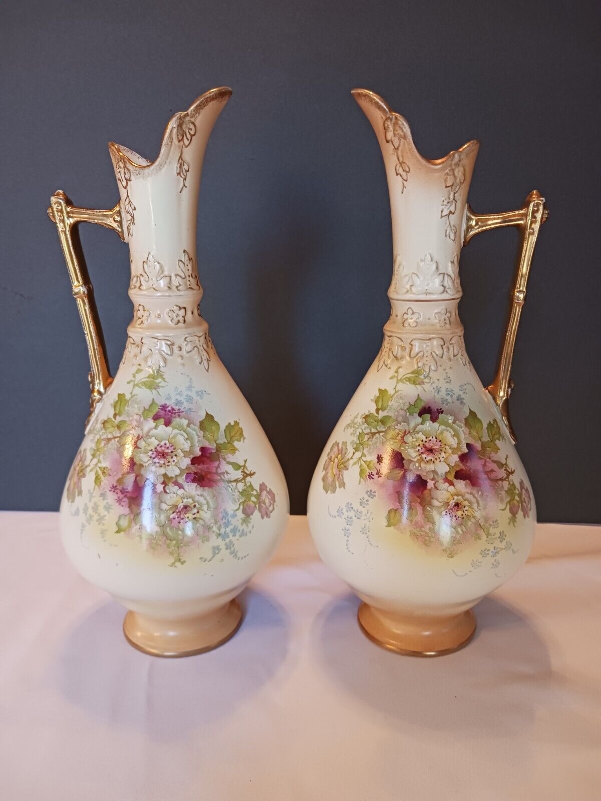 ANTIQUE 19c S F & Co Royal Devon ESSEX Aesthetic MOVEMENT FLORAL GILDED Vase Lot