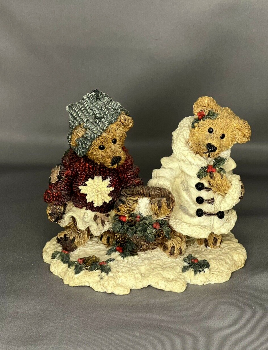Vintage Boyds Bears and Friends Edmond & Bailey...Gathering Holly 1994